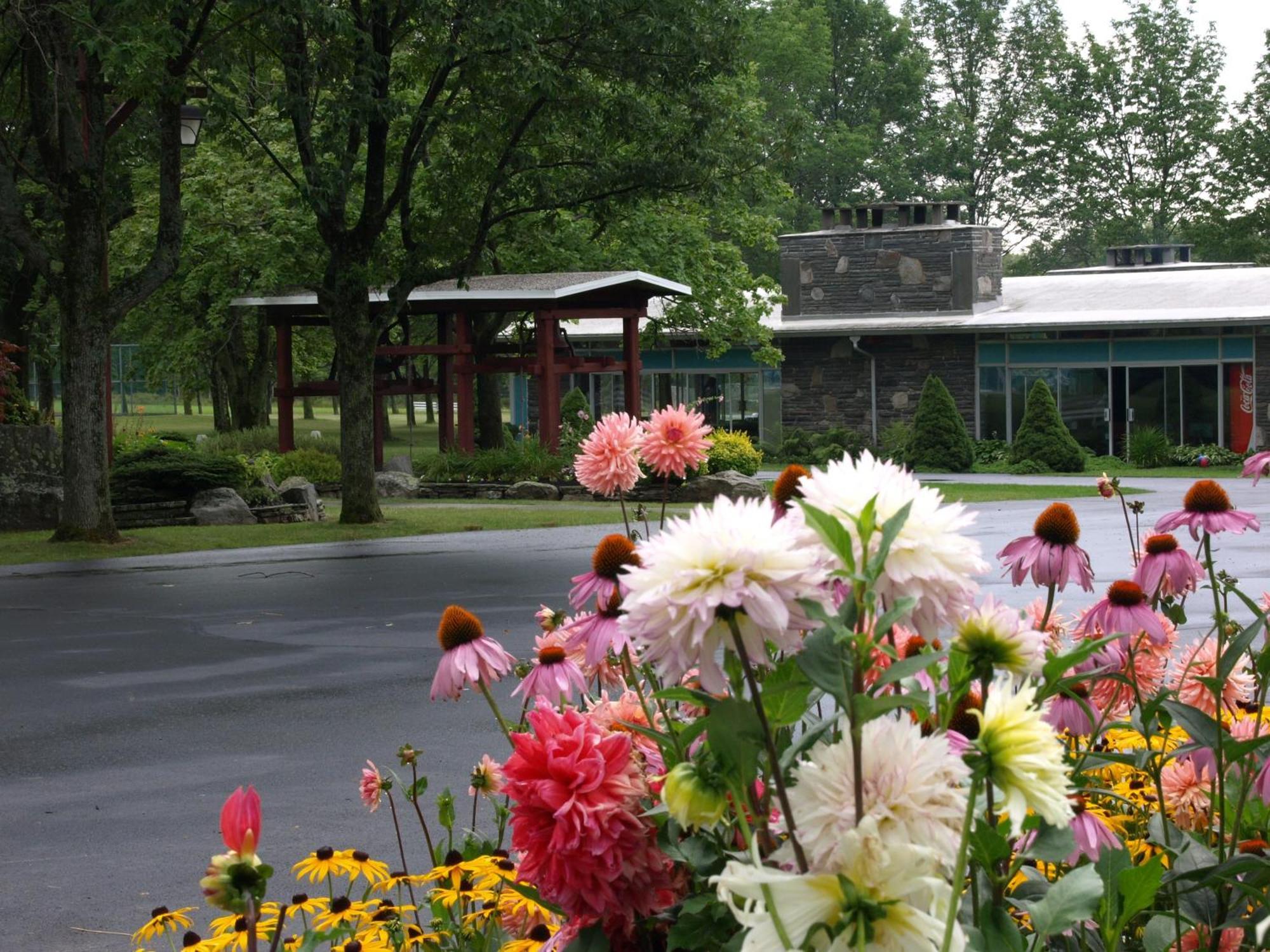 Lukans Farm Resort Hawley エクステリア 写真