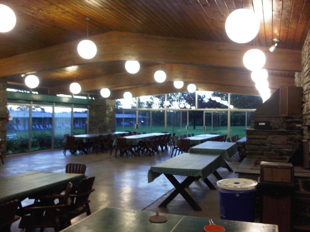Lukans Farm Resort Hawley エクステリア 写真